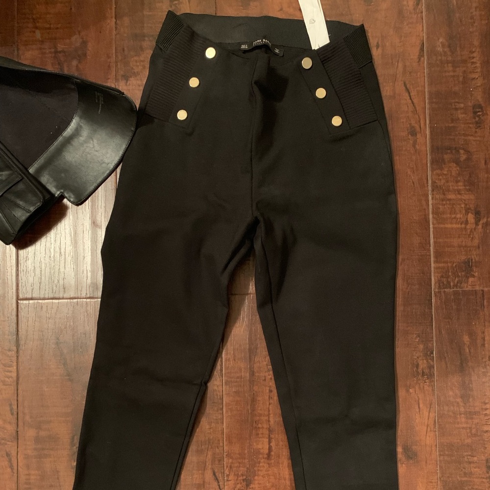 Zara leggings Size medium